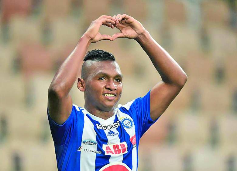 Alfredo Morelos, 20 años, goleador del HJK Helsinki, anhela formar una familia junto a su esposa Yessenia Herrera. “Todo será cuando Dios mande”, declara. FOTO cortesía facebook HJK Helsinki