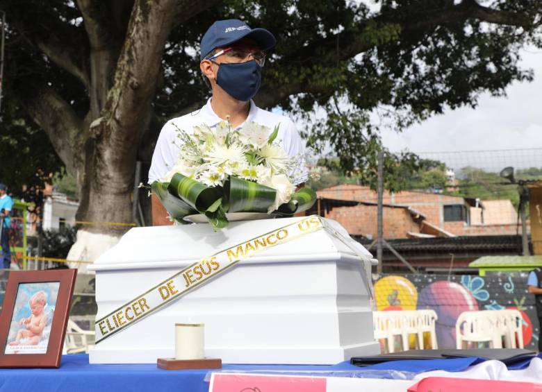 Dos de los cuerpos desenterrados por la JEP en Dabeiba fueron entregados a sus familias. FOTO: Cortesía JEP