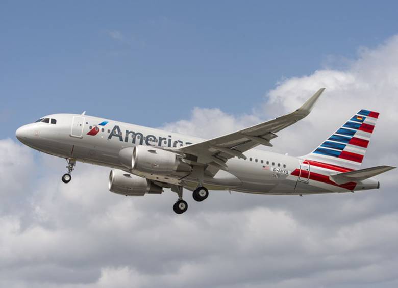 La aerolínea American Airlines anunció que ofrecerá una nueva frecuencia entre Medellín y Miami (Estados Unidos) para atender la demanda durante la temporada alta. FOTO COLPRENSA