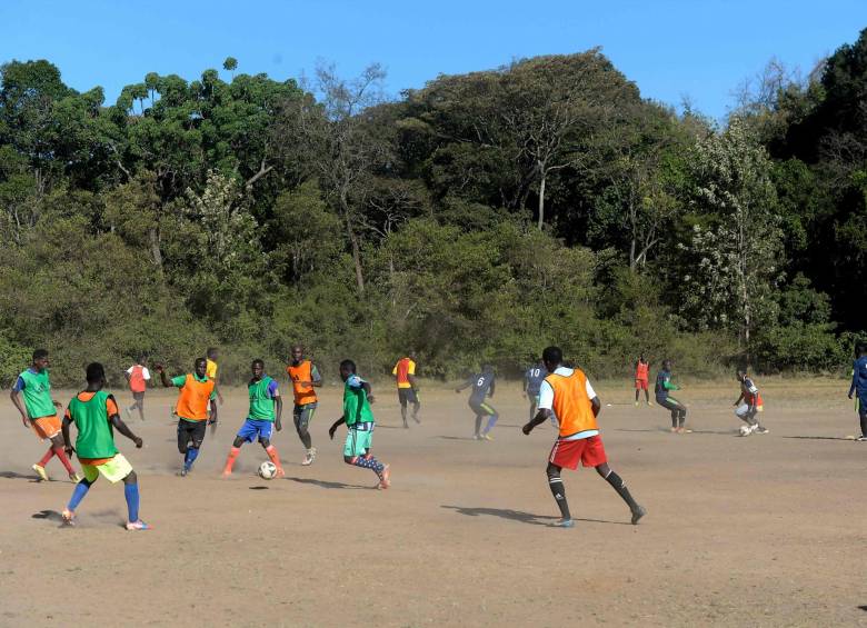 Ser futbolista en un suburbio de Kenia