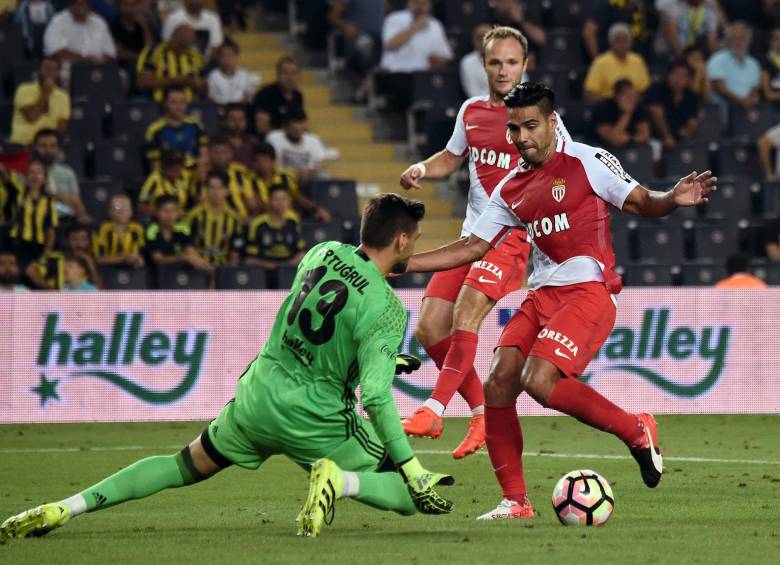 Con golazo, “el Tigre” Falcao vuelve a rugir en el Mónaco