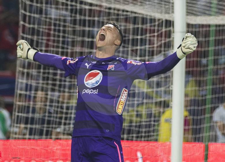 David González completó su partido 200 con el DIM y fue protagonista en la clasificación del rojo a la final. FOTO rÓbinson sáenz