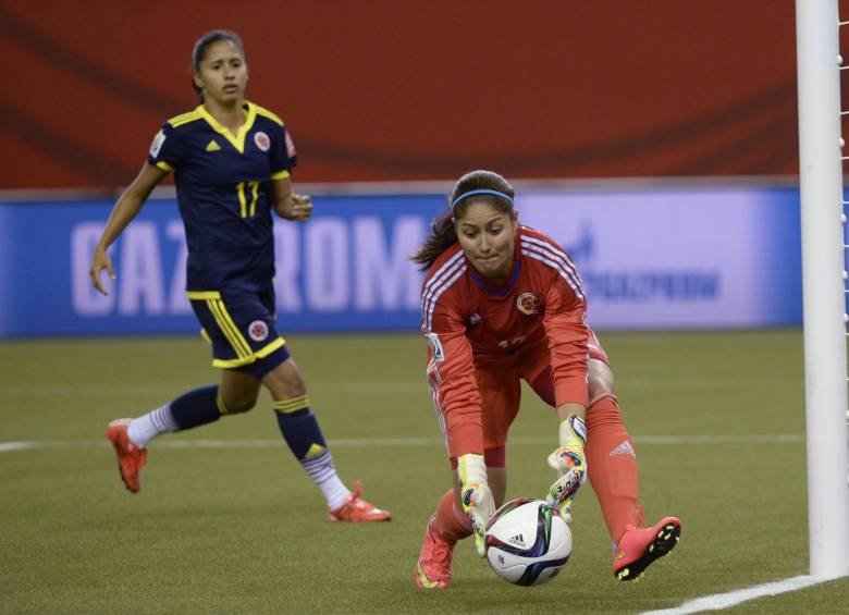 Sandra Sepúlveda se perderá mañana el partido que siempre soñó, enfrentar a una potencia como Estados Unidos. FOTO AP