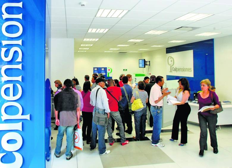 El derecho a reclamar la pensión al amparo del Régimen de Transición, ante Colpensiones, está abierto por tres años, pese a que ese beneficio terminó el pasado 31 de diciembre. FOTO archivo
