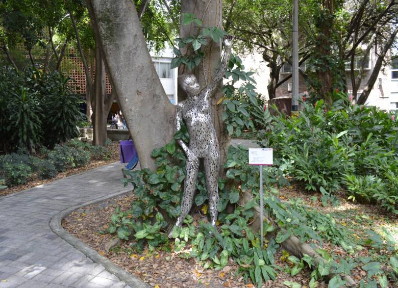 Obra de Leobardo Pérez, que inaugura el proyecto Arte al campus. Foto: Cortesía UPB.