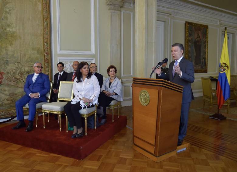 Aunque la nueva Misión Electoral Especial tiene tres meses para presentar su propuesta, el presidente Santos les pidió tenerla lista en dos meses, para aprovechar el fast track. FOTO Colprensa