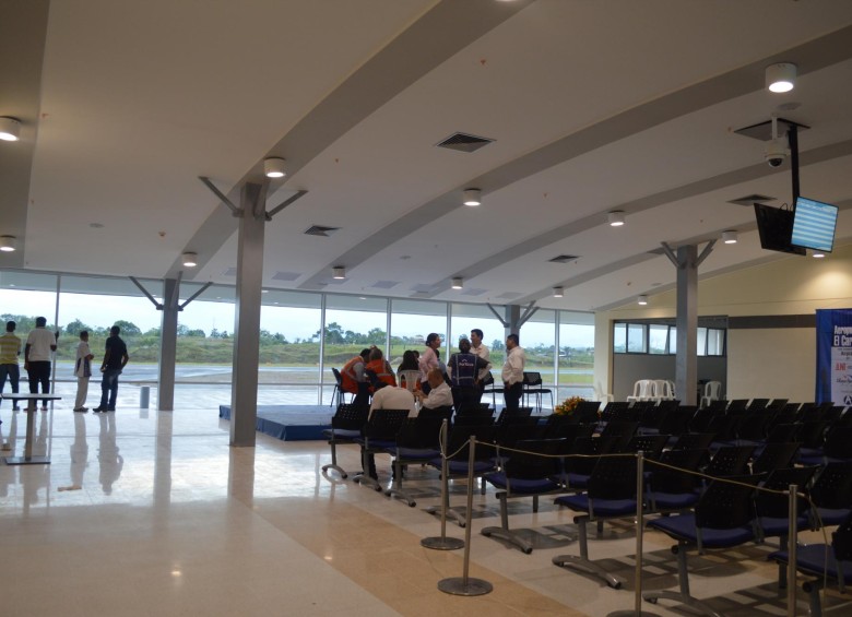 Esta es la nueva y moderna sala de abordaje del terminal aéreo El Caraño. Está pendiente la entrega de la pista. FOTO cortesía