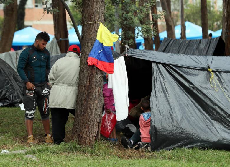La gran mayoría de migrantes se quedan en Bogotá como sitio de paso. La capital tampoco está preparada para su atención, según explican las fundaciones que los atienden. FOTO EFE