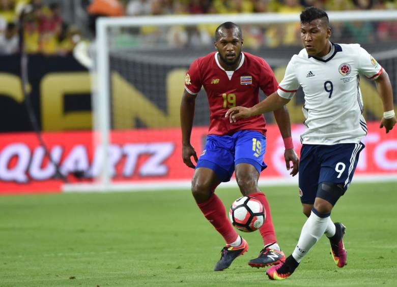 Roger Martínez dejó el fútbol argentino para unirse al Jiangsu Suning chino. FOTO AFP