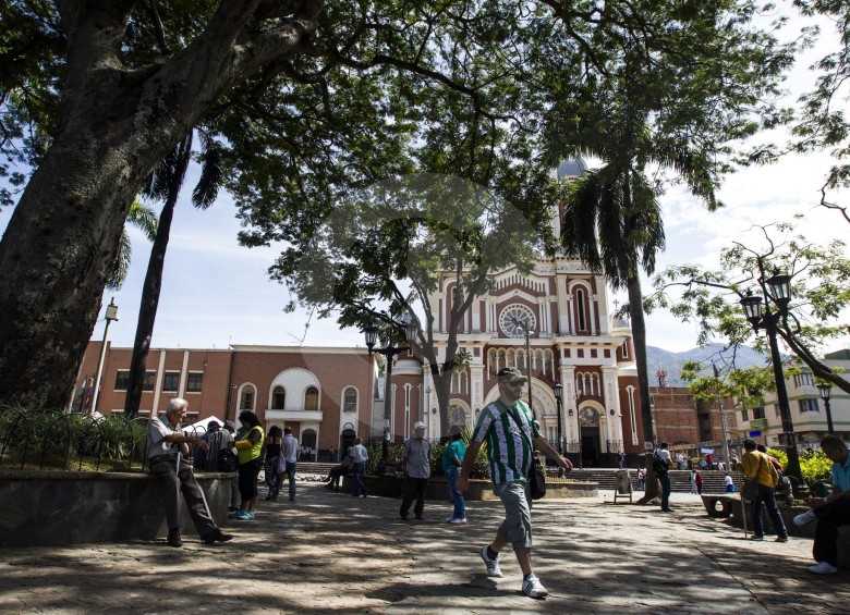 Las interrupciones afectarán a cerca de 15 barrios de Bello. FOTO: JAIME PÉREZ 