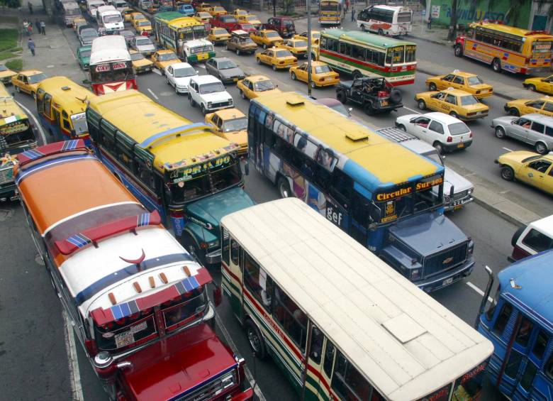 En Medellín se movilizan cerca de 1’200.000 pasajeros por día. FOTO MANUEL SALDARRIAGA