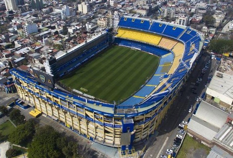 La Bombonera es uno de los estadios más emblemáticos del fútbol no solo argentino sino también mundial. En él, muchos colombianos han tenido momentos de gloria. FOTO AFP