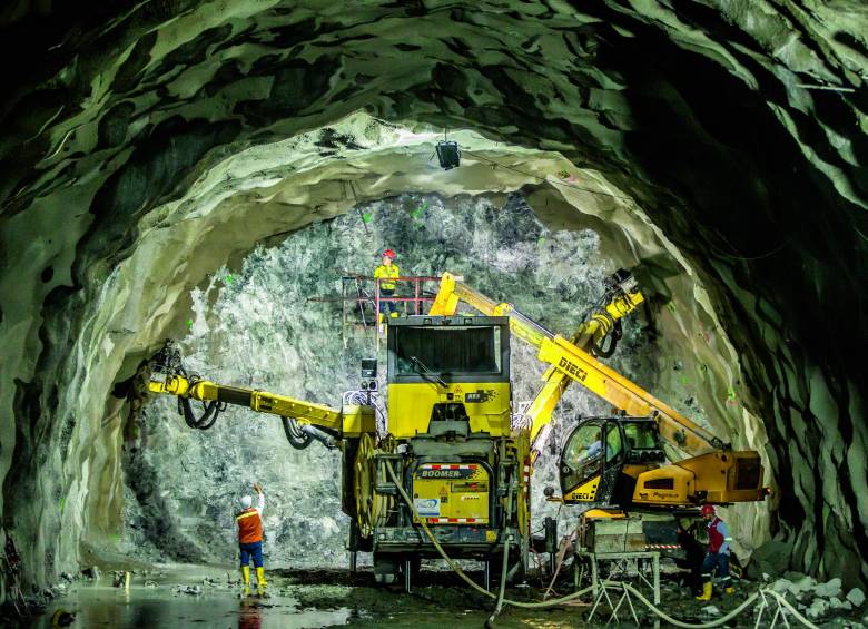 Del segundo túnel de Occidente van excavados 1.779 m. Las dos bocas deben unirse en agosto de 2020 FOTO juan antonio sánchez