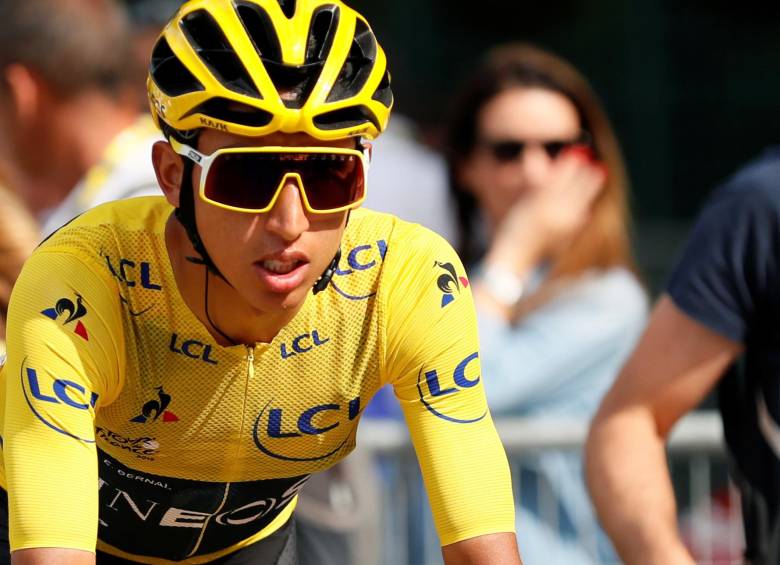 Egan Bernal, la nueva estrella del ciclismo mundial. Ante su gente entenderá hoy mejor el significado de la conquista del Tour de Francia, Su juventud ilusiona con mayores gestas. FOTO reuters 