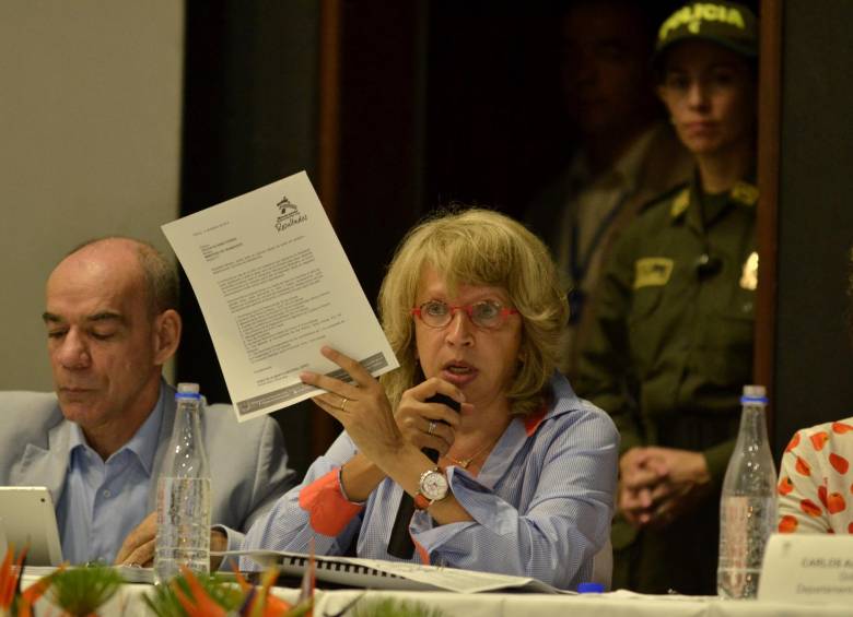 La reunión de hoy con su homólogo de Ecuador, será el primer cara a cara internacional de la ministra Cecilia Álvarez. FOTO colprensa