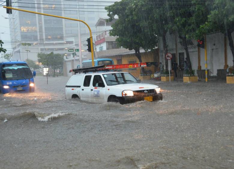 El IDEAM pidió a las autoridades activar planes de prevención antes posibles deslizamientos e inundaciones. FOTO 
