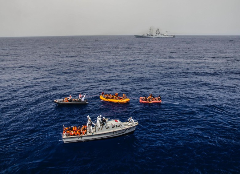 Si bien el aumento de la seguridad en la zona ha ayudado a evitar gran cantidad de desastres, el problema no está resuelto y el Mar Mediterráneo sigue manchado de sangre. FOTO Marina Militare