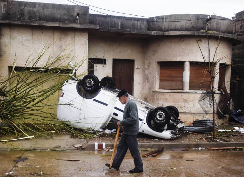 Dolores, Uruguay, fue una de las ciudades que más daños sufrió. FOTO AP
