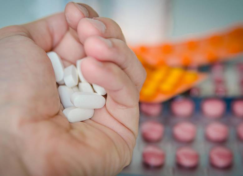 Es de vital importancia la lectura cuidadosa de las etiquetas y el doble chequeo antes de ser administrado el medicamento. FOTO CORTESÍA