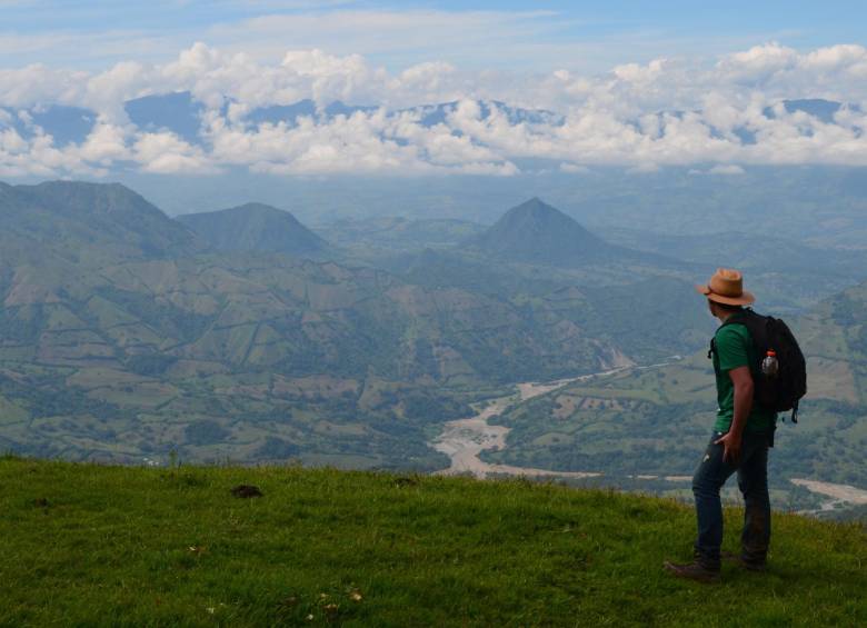 En este cañón del río Cauca se encontraron minerales de origen panameño que sugieren la conexión temprana de las masas subcontinentales a través del istmo. FOTO cortesía Armando Rosero