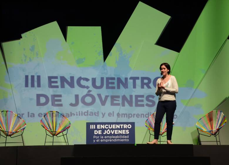Carolina González Velosa, economista y especialista de mercados laborales del BID, resaltó la importancia de prepararse ante las transformaciones que se están generando en el mercado laboral por el cambio tecnológico. Foto cortesía de Nestlé