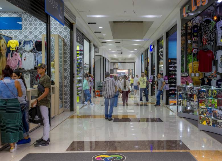 Desde de 2016, el Índice de Confianza del Consumidor es negativo, recuerda Fedesarrollo. FOTOS Manuel Saldarriaga y Julio Herrera