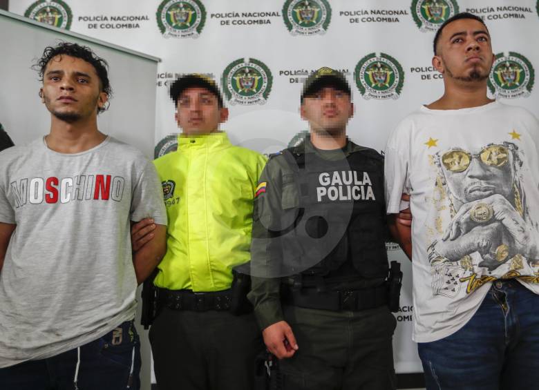 A la izquierda alias Chatán, de 21 años; a la derecha, alias Diego Pájaro, de 25 años. FOTO ROBINSON SÁENZ