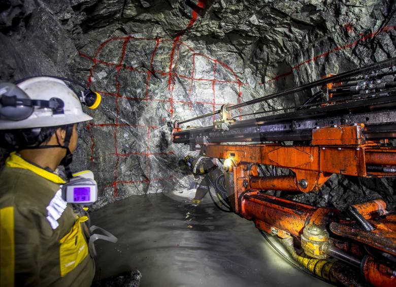 La empresa Gran Colombia Gold extrae oro en los yacimientos subterráneos de Segovia en Antioquia y Marmato en el departamento de Caldas. FOTO Juan Antonio Sánchez 