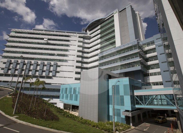 Hospital Pablo Tobón Uribe, ubicado en el barrio Córdoba, comuna 7 de Medellín, cuenta con nueva infraestructura y está entre los mejores de América Latina, según ProColombia. FOTO Jaime Pérez
