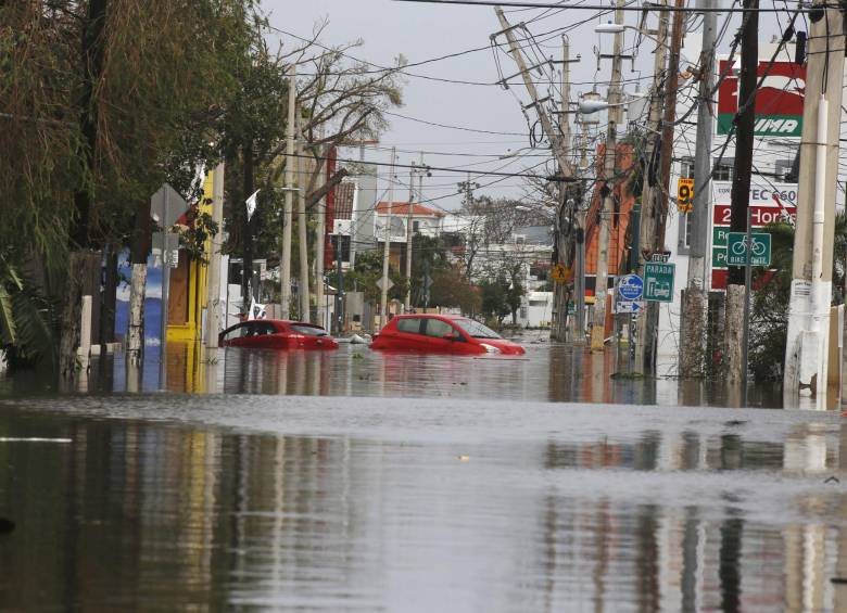 El huracán María dejó al menos 6 personas muertas en su paso por Puerto Rico. FOTO EFE