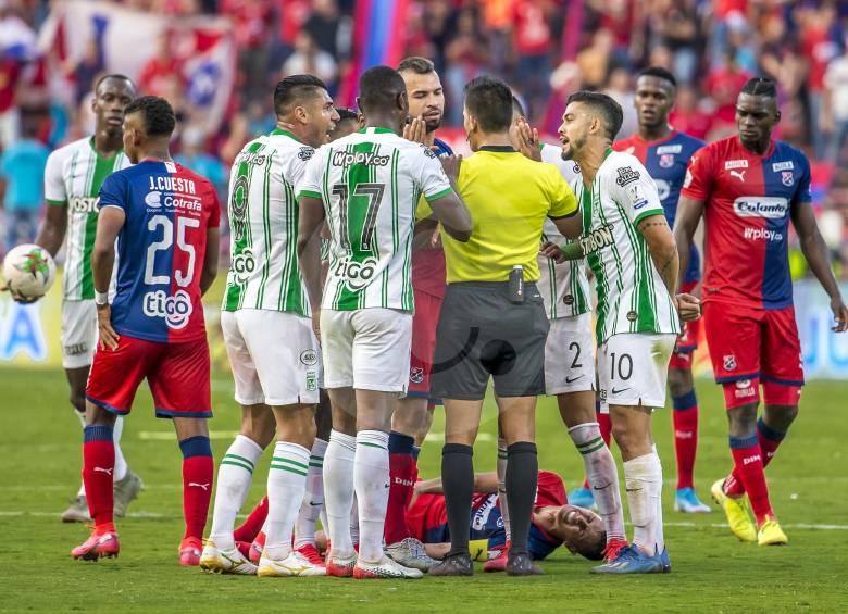 El Gobierno, Dimayor, clubes y jugadores aún no se ponen de acuerdo. FOTO juan a. sánchez