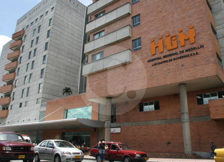 La gerencia del Hospital General de Medellín dijo que no tiene injerencia en la contratación tercerizada de trabajadores para el aseo y sostenimiento de las instalaciones. FOTO Donaldo Zuluaga