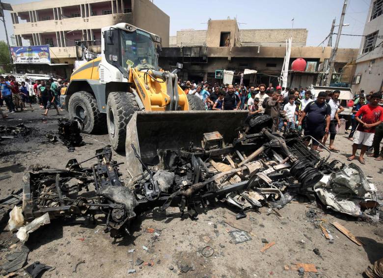 Así quedó el lugar de la explosión, un sector aledaño a una plaza de mercado. FOTO AFP
