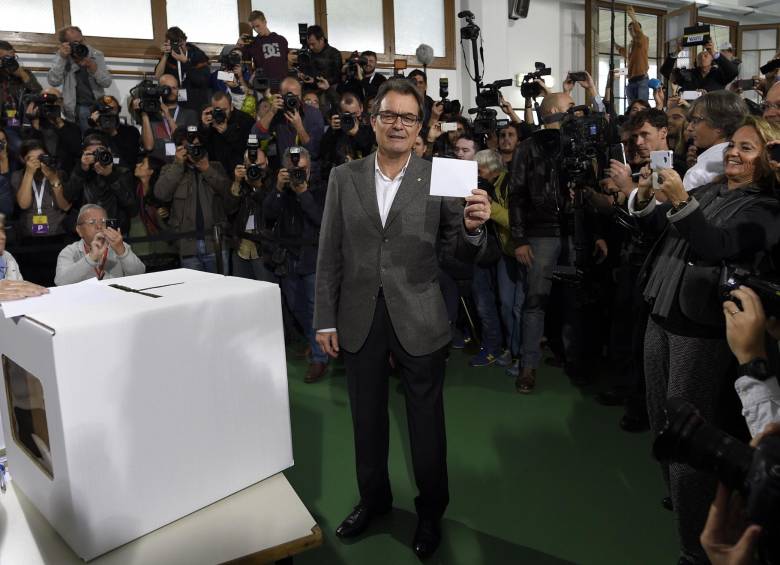 Artur Mas, presidente del gobierno regional de Cataluña, fue implicado en las denuncias. FOTO AFP