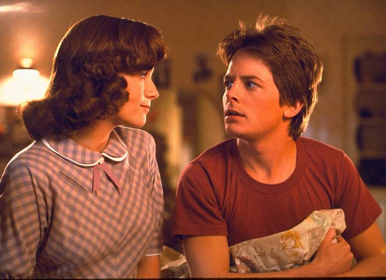 El icónico Marty McFly es interpretado por Michael J. Fox y la recordada Lorraine por la actriz Lea Thompson. Foto: Cortesía