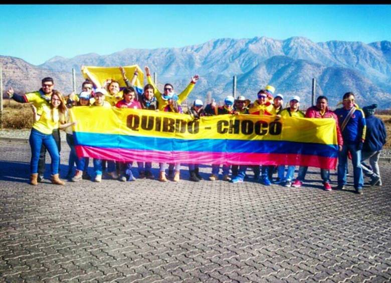 Un grupo de chocoanos acompañan a la Selección Colombia en la Copa América. FOTO CORTESÍA