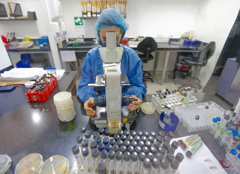Por la crisis en 2016 la CIB vendió su participación en algunos de los emprendimientos tecnológicos: Soluciones Integrales de Riesgo Cardiovascular, Sicor, y la Alianza con la U. de A. que desarrollaba productos en ácido cólico, entre otros. FOTO juan antonio sánchez