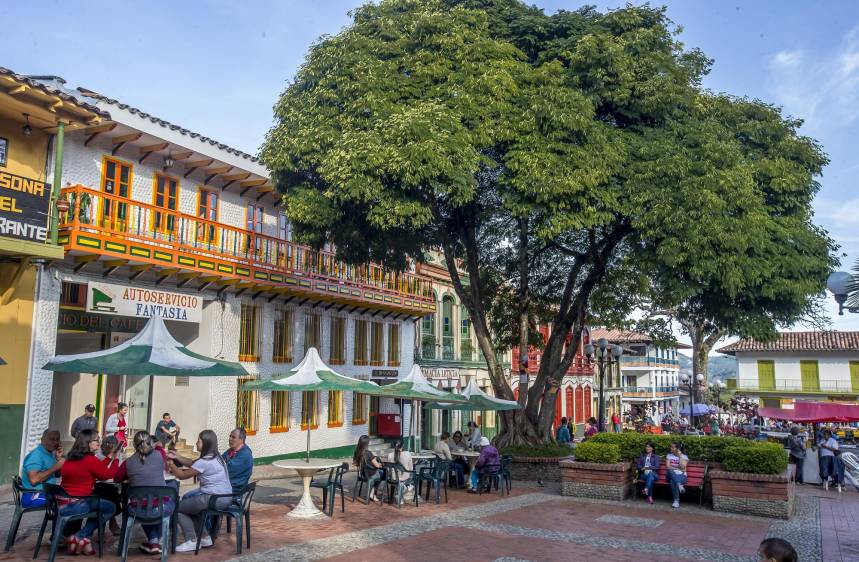 Parque principal de Jericó, en el Suroeste antioqueño. FOTO JUAN ANTONIO SÁNCHEZ