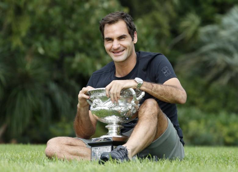 El suizo Roger Federer es el último caso de exitosa longevidad en el deporte. Un ejemplo de lo que puede lograr la mente de un individuo cuando se traza objetivos con pasión y convicción. FOTO AFP 