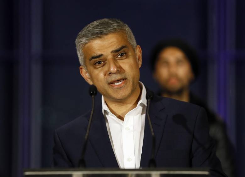 Khan fue elegido para reemplazar al alcalde conservador Boris Johnson. FOTO AP