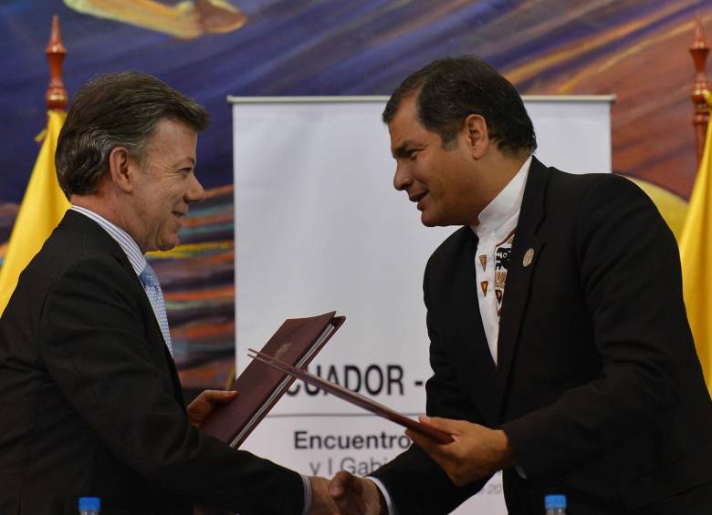 Presidente Juan Manuel Santos y su homólogo ecuatoriano, Rafael Correa. FOTO SIG-ARCHIVO.