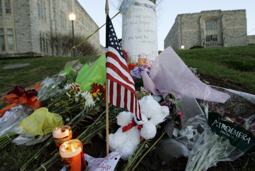 El 16 de abril de 2007 Seung-Hui Cho, de 23 años, mató a 32 personas en el campus del tecnológico de Virginia en Blacksburg. FOTO AP