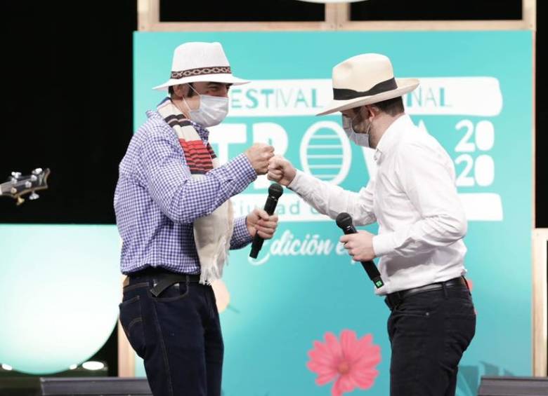 A las 6:00 de la tarde comienza este viernes la semifinal del Festival Nacional de la Trova Ciudad de Medellín. FOTO Cortesía 