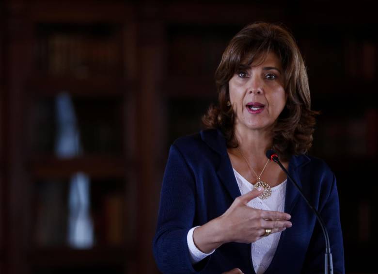 La Canciller María Ángela Holguín se refirió a las recientes denuncias del incremento de colombianos deportados desde Venezuela. FOTO COLPRENSA