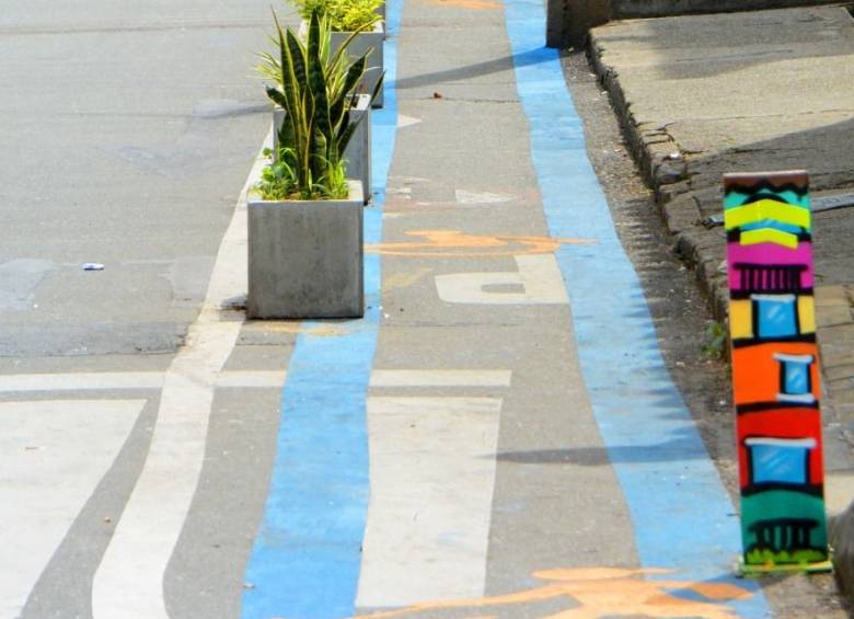 Así luce el corredor peatonal de la Red Caminera que se entregó el mes pasado en El Poblado. FOTO CORTESÍA SECRETARÍA DE MOVILIDAD DE MEDELLÍN