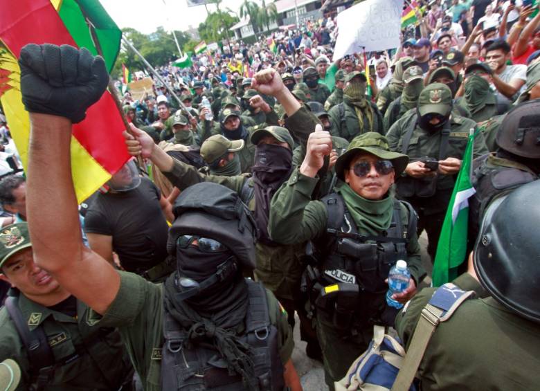 Altos mandos militares le piden a Evo Morales que renuncie. FOTO AFP