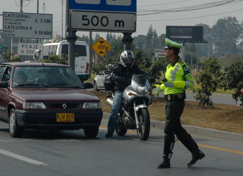 En el plan retorno de 2015, la Policía registró 3.647 accidentes que dejaron 778 fallecidos y 4.511 lesionados. Al cierre de esta edición, la Policía contabilizó 89 accidentes. FOTO Colprensa 