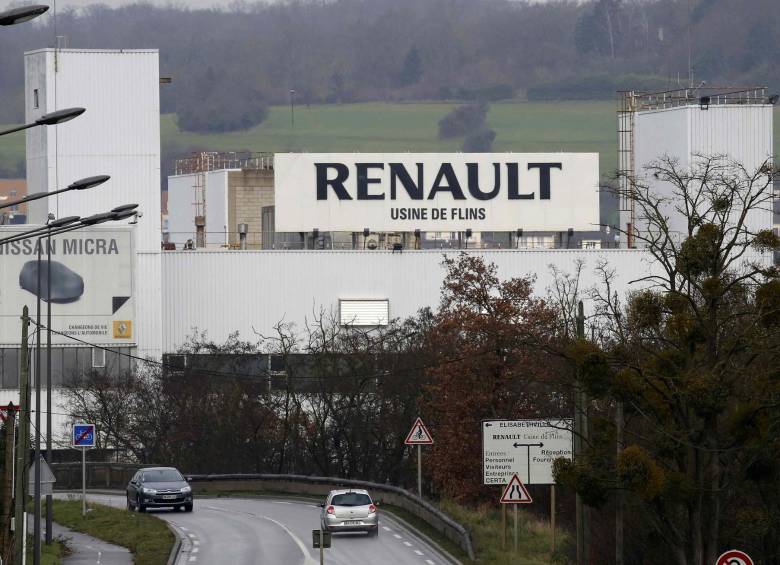 Renault anunció este lunes que “en las próximas semanas” presentará un plan para reducir las emisiones de sus autos, tras el escándalo que sacudió al grupo francés. FOTO REUTERS