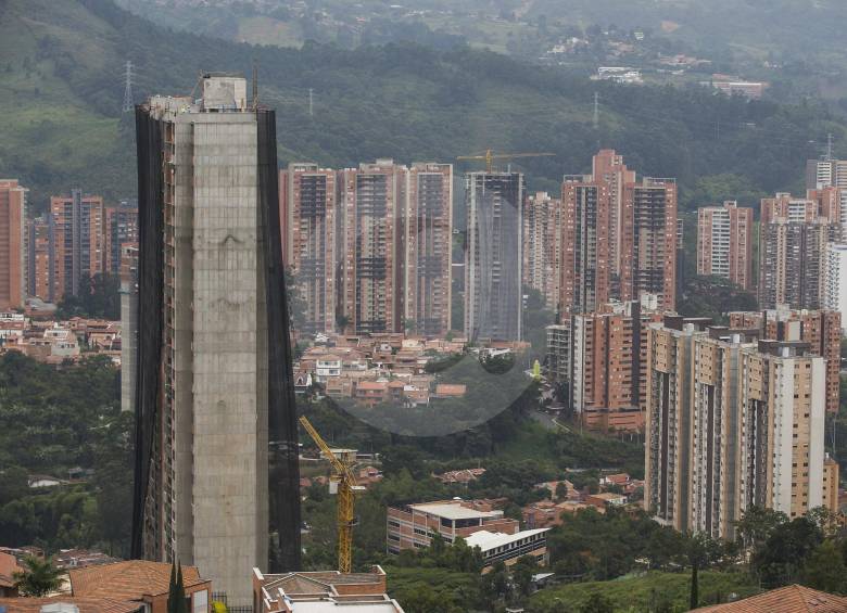 En su extensión de solo 15 kilómetros cuadrados Sabaneta tiene 31 barrios y 6 veredas que fueron divididos para implementar el presupuesto participativo en 12 zonas. FOTO Julio César Herrera.