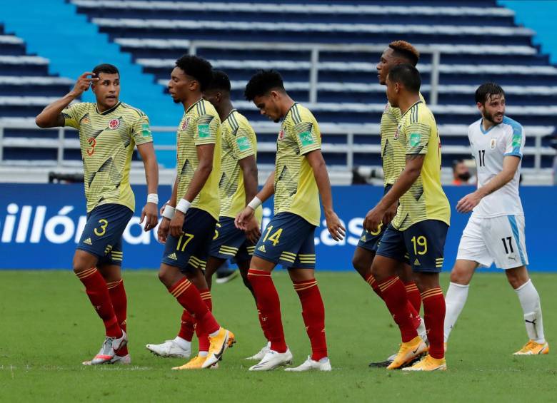 La Selección Colombia ya se encuentra en Ecuador, a la espera del duelo de este martes por la Eliminatoria Sudamericana. FOTO EFE